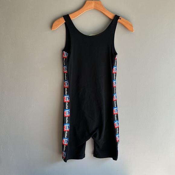 Pepsi Logo Romper | Forever 21 and Pepsi Teamed Up For a Collection... size S - Picture 6 of 6
